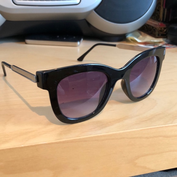 Banana Republic Accessories - Banana Republic | black wayfarer sunglasses